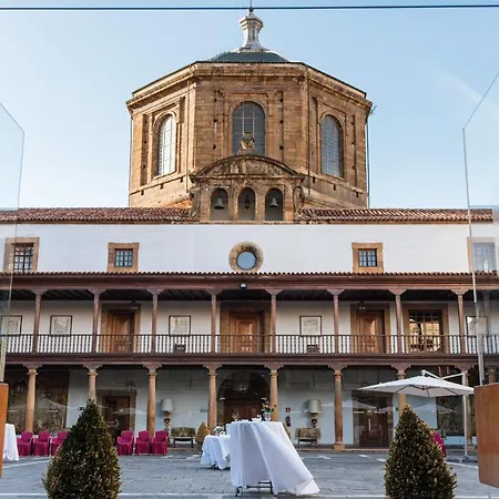 Eurostars De La Reconquista Отель