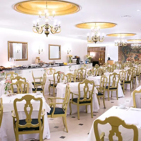 Отель Eurostars De La Reconquista Овьедо