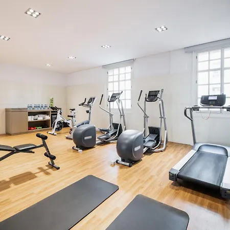 Eurostars De La Reconquista Отель