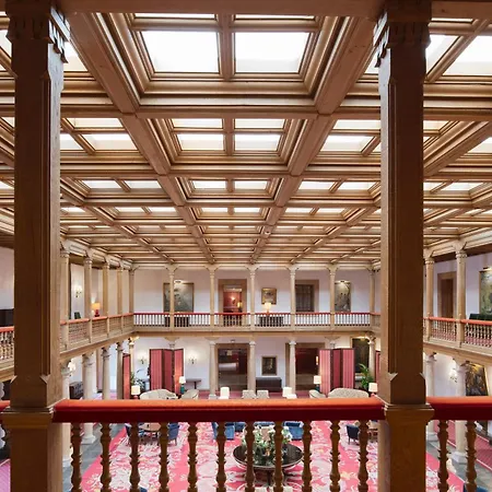 Eurostars De La Reconquista Hotel 5*