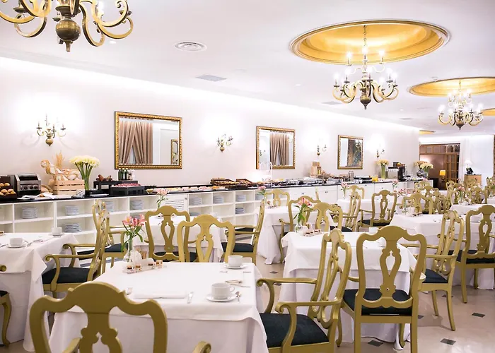 Hotell Eurostars De La Reconquista 5*