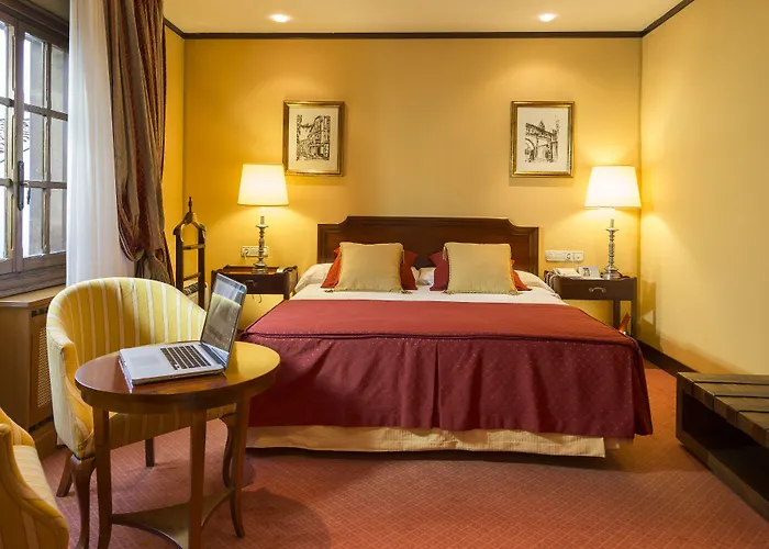 Eurostars De La Reconquista Hotel 5*