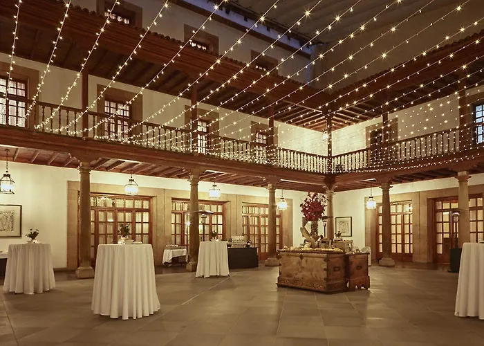 Hotel Eurostars De La Reconquista 5*